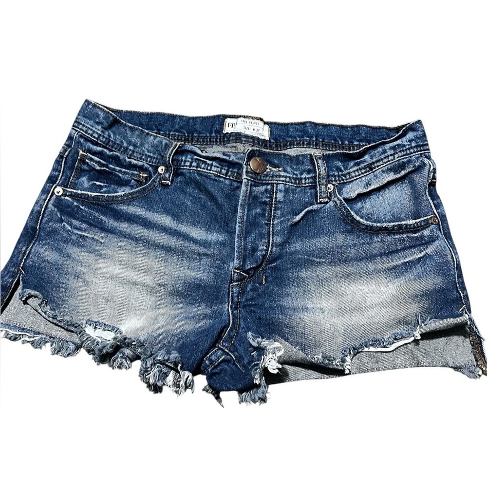 Free People jean shorts size 28